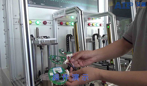 直流無(wú)刷電機(jī)不轉(zhuǎn)測(cè)試-艾普智能.jpg 直流無(wú)刷電機(jī)不轉(zhuǎn)測(cè)試-艾普智能.jpg