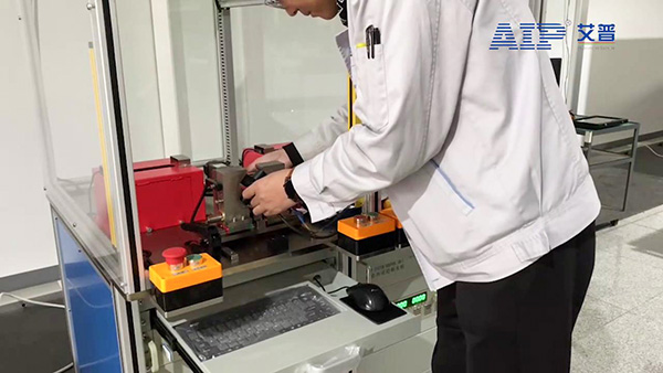 汽車尾門電機測試好壞方法—艾普智能.jpg 汽車尾門電機測試好壞方法—艾普智能.jpg