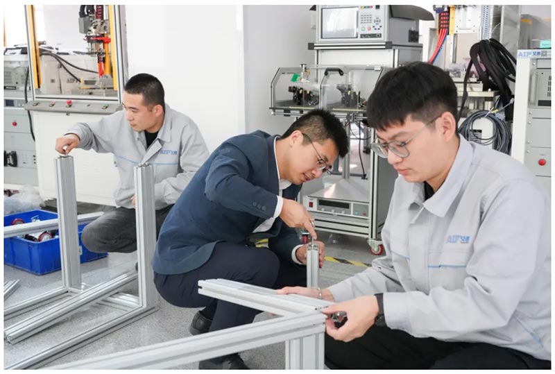 五一假期集結(jié)攻堅,艾普以全員之力保障客戶訂單交付! 五一假期集結(jié)攻堅,艾普以全員之力保障客戶訂單交付!